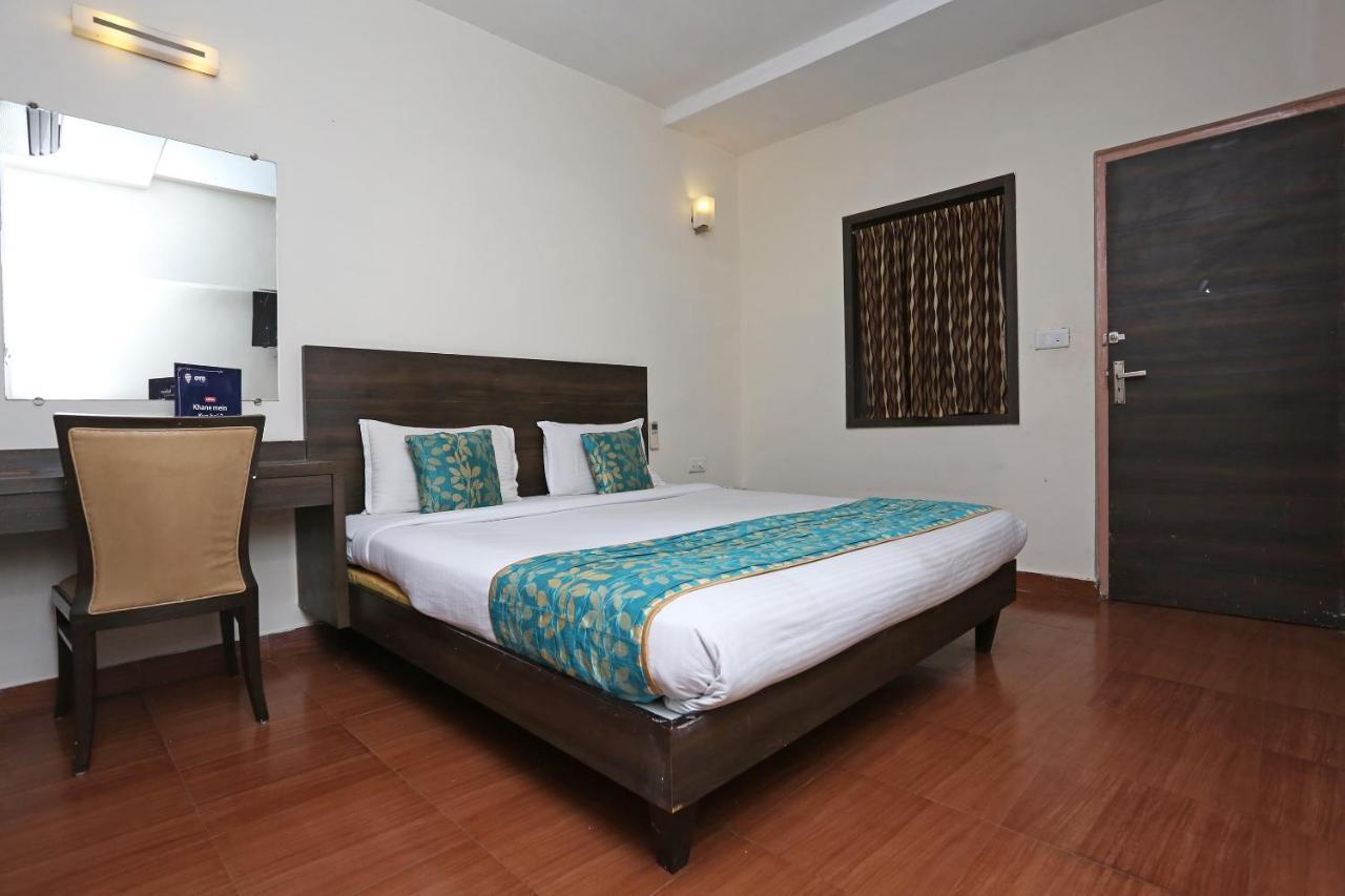 Oyo 4940 Hotel Sea Rock Rāipur Exterior foto
