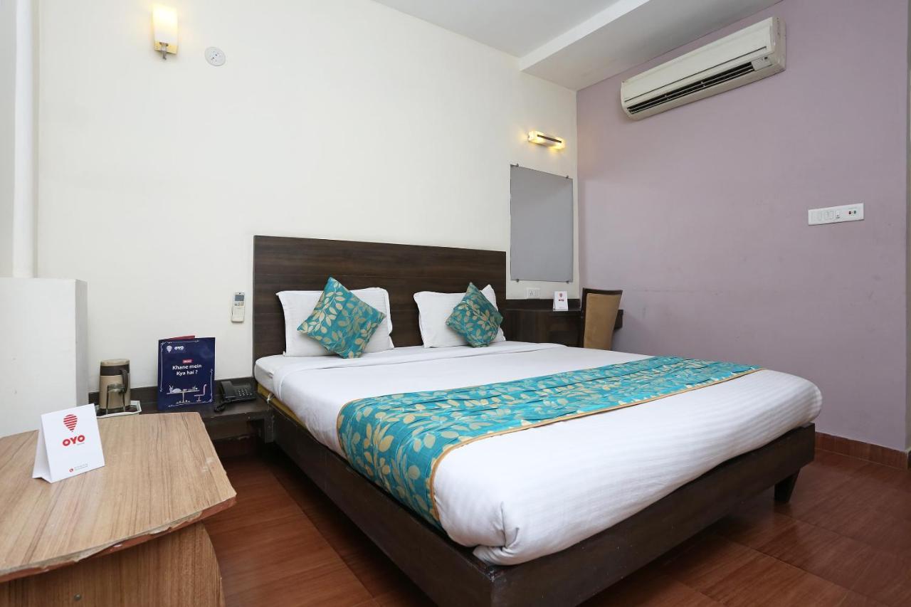 Oyo 4940 Hotel Sea Rock Rāipur Exterior foto