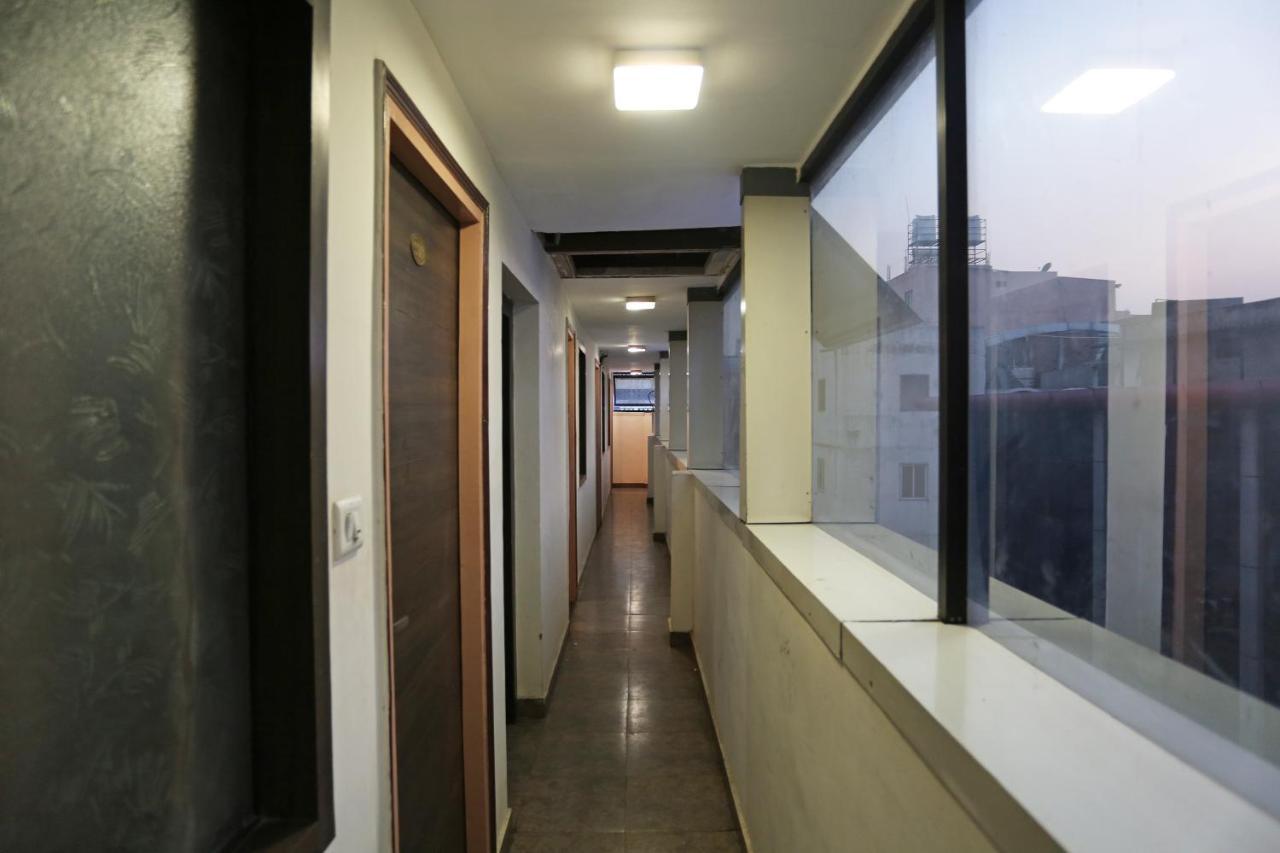 Oyo 4940 Hotel Sea Rock Rāipur Exterior foto